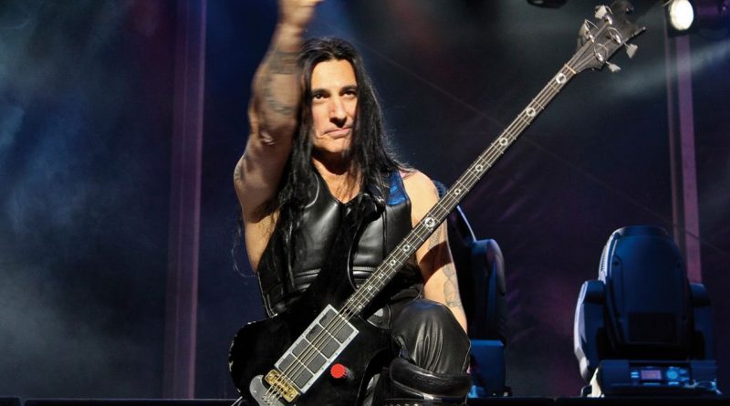 Manowar - Blow Your Speakers