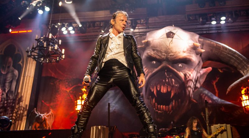 Iron Maiden - Phantom of the Opera