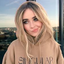 Sabrina Carpenter - White Flag