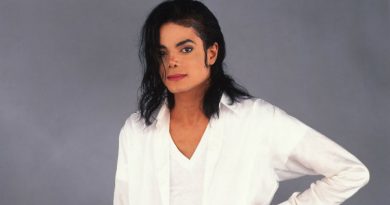 Michael Jackson – Black Or White