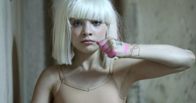 Sia - Chandelier