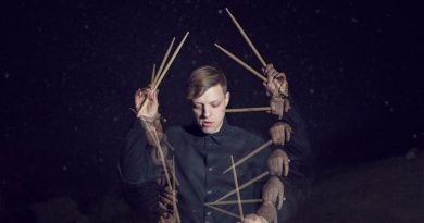 Robert DeLong - Don't Wait Up