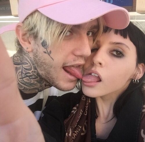 Lil Peep - White Girl