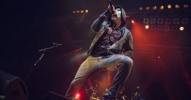 Hollywood Undead - Whatever It Takes