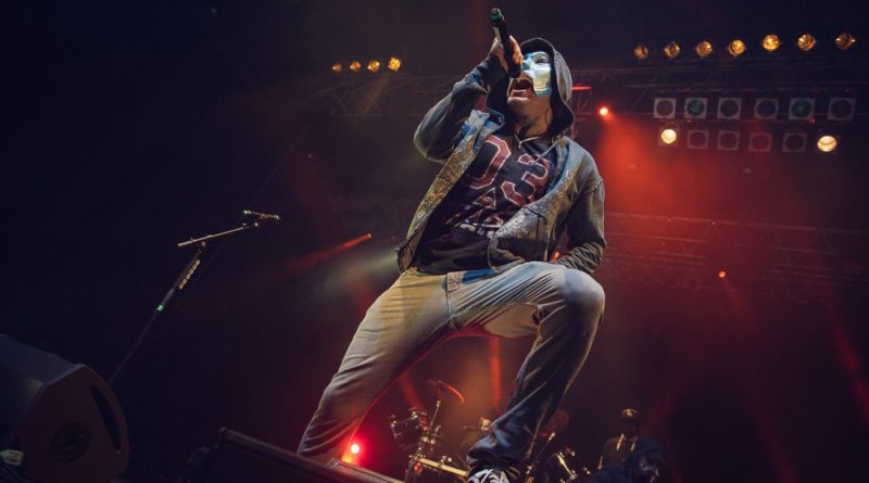 Hollywood Undead - Whatever It Takes