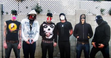 Hollywood Undead - Already Dead
