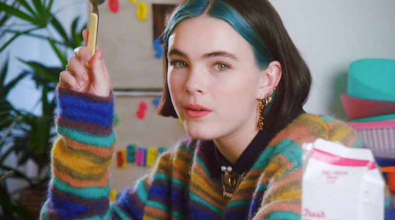 BENEE, Gus Dapperton - Supalonely