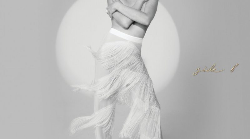Carly Rae Jepsen - This Love Isn't Crazy