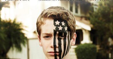 Fall Out Boy - American Beauty/American Psycho