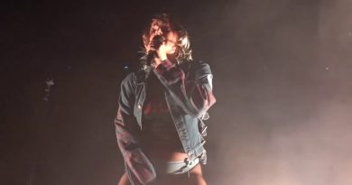 Paradise Tove Lo
