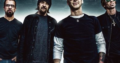 Godsmack - Straight Out Of Line