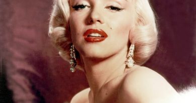 Marilyn Monroe - I'm Thru with Love