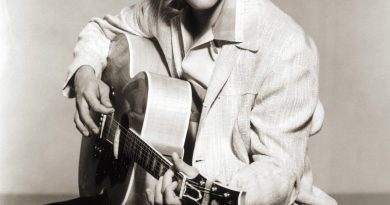 Elvis Presley - A Little Less Conversation