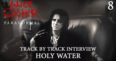 Alice Cooper - Holy Water