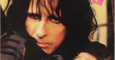 Alice Cooper - Love's a Loaded Gun