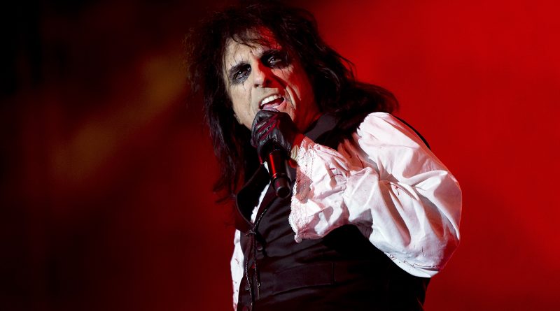 Alice Cooper - Novocaine
