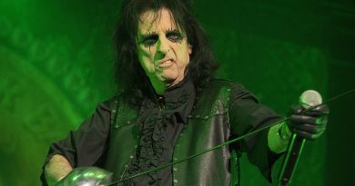 Alice Cooper - Salvation