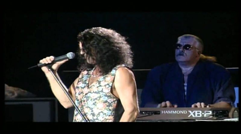 Deep Purple - A Twist In the Tale