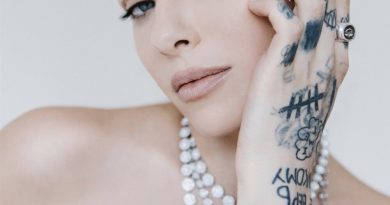 Елена Темникова - Душит ювелирка