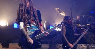 Korn - 4U
