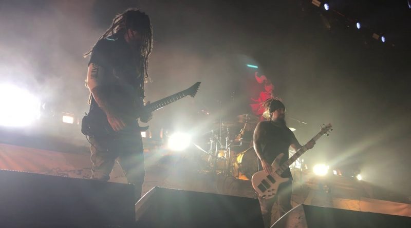 Korn - Dead Bodies Everywhere