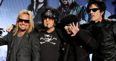 Mötley Crüe - Teaser