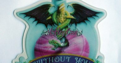 Mötley Crüe - Without You