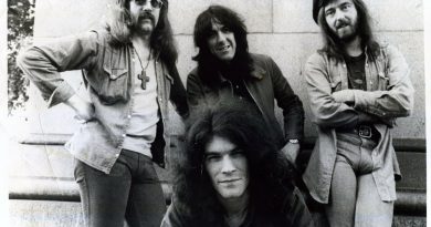 Nazareth - Back to School