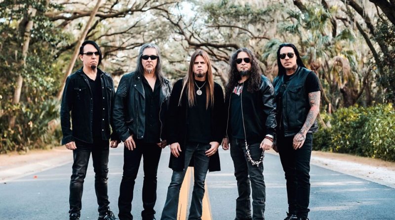 Queensrÿche - Saved
