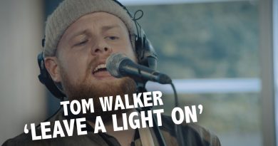 Tom Walker - Leave a Light On Acoustic