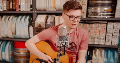 Kevin Garrett - Warn
