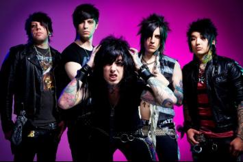 Falling In Reverse - Pick Up The Phone