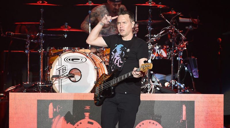 Blink-182 - Can't Get You More Pregnant
