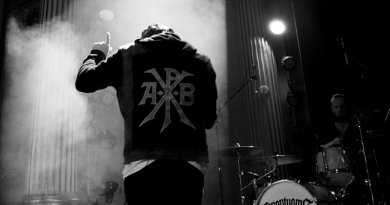 Apoptygma Berzerk - Beatbox