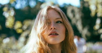 Freya Ridings - Holy Water
