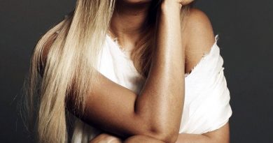 Beyoncé - Naughty Girl