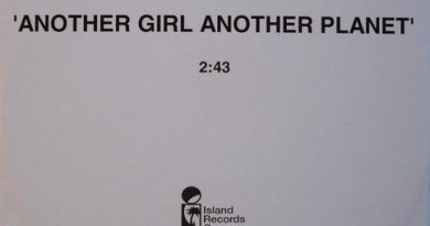 Blink-182 - Another Girl Another Planet