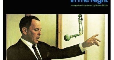 Frank Sinatra - Strangers In The Night