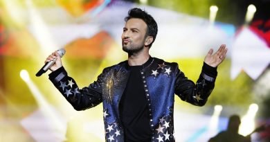 Tarkan - Acımasız