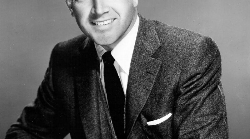 Vic Damone - Almost Like Being In Love