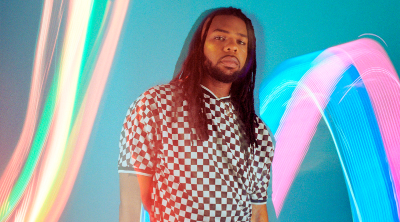 MNEK - Background