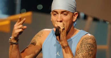 Eminem - Mosh