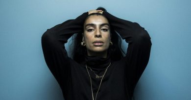 Sevdaliza - Darkest Hour