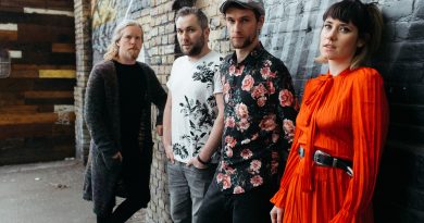 Walking On Cars - Colonize My Heart