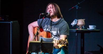 Мертвые дельфины - На моей Луне
