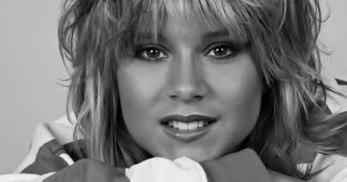 Samantha Fox - True Devotion