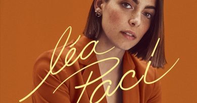 Léa Paci - Ne reste pas de glace