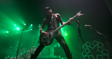 Black Veil Brides — I Am Bulletproof