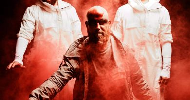 Red - Unstoppable