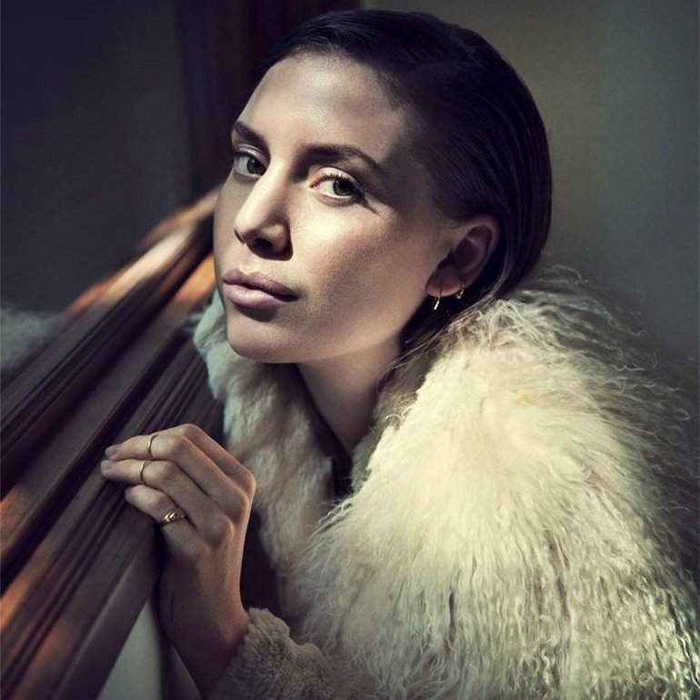 Lykke Li - Unchained Melody